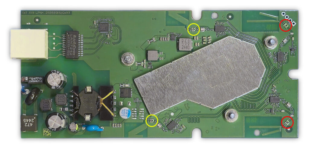 FRITZ!Repeater 2700er Mainboard Rückseite ohne Kühlblech
